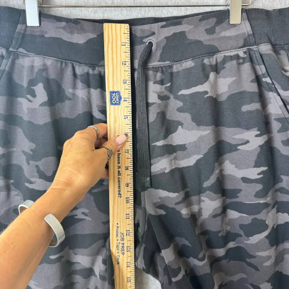 Athleta Women’s Gray Camouflage Jogger Track Pants - Picture 12 of 16